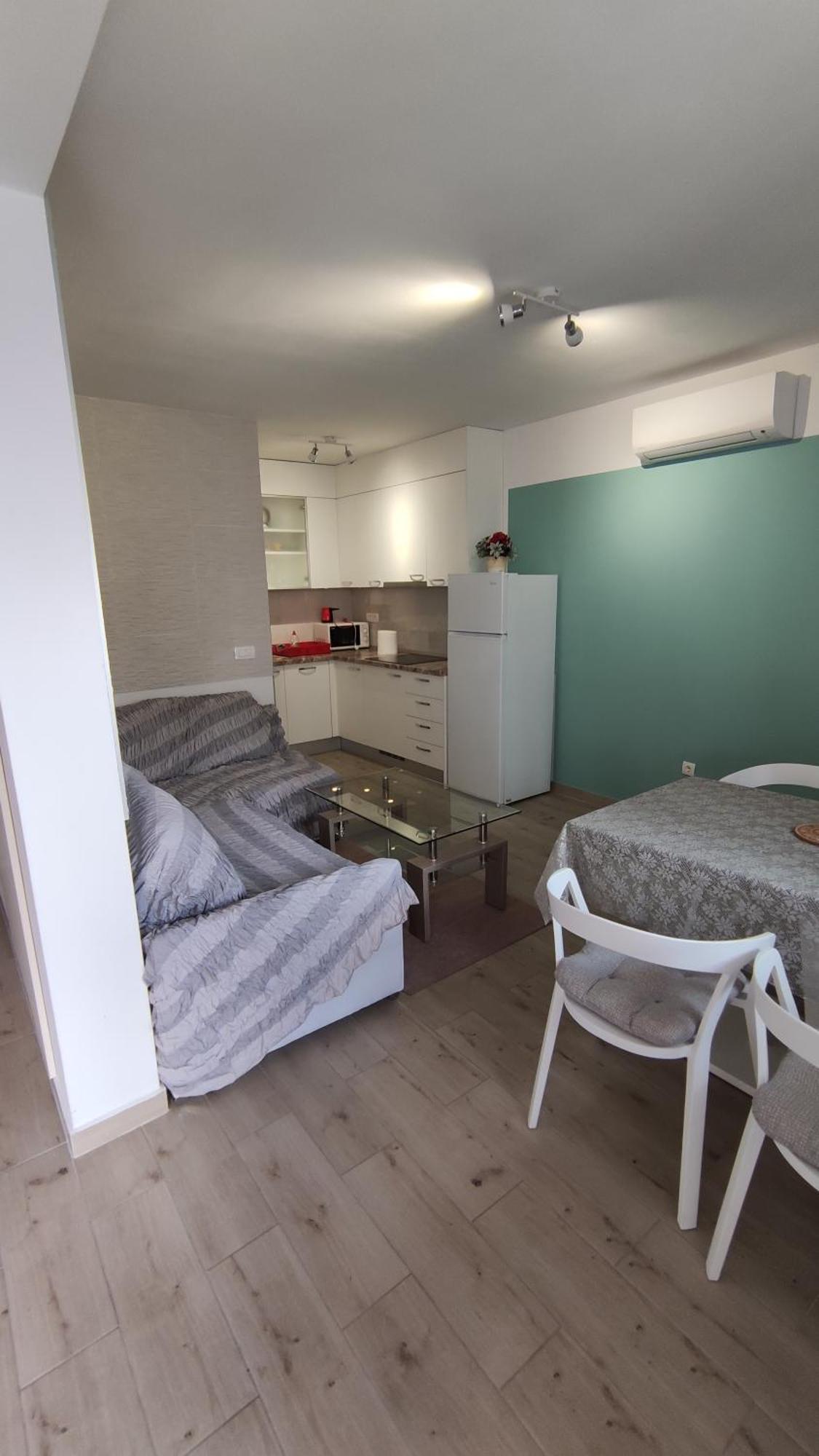 Sara Apartment *
